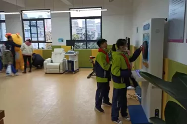 初中心理宣泄室设备